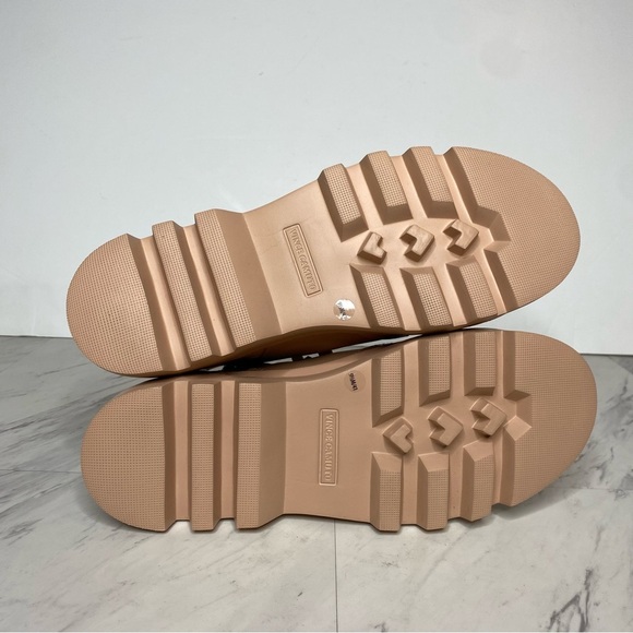 Vince Camuto Korigan Pink Tan Leather Lace Up Lug Sole Boot 9 1/2 M - Picture 14 of 15